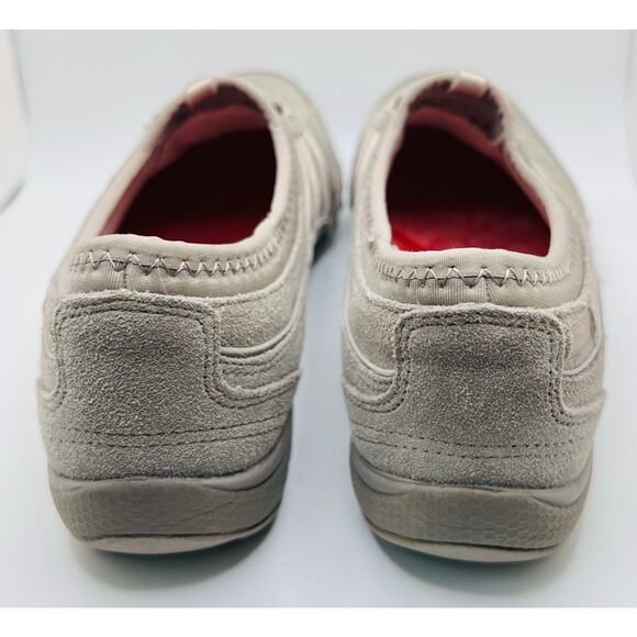 NEW Size 6 Beige SKECHERS Breathe Easy Memory Foam Women’s Sneakers - Retail $90 - Picture 4 of 7
